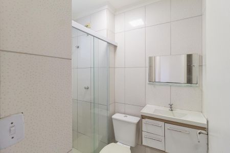 Banheiro de apartamento para alugar com 2 quartos, 55m² em Padroeira, Osasco