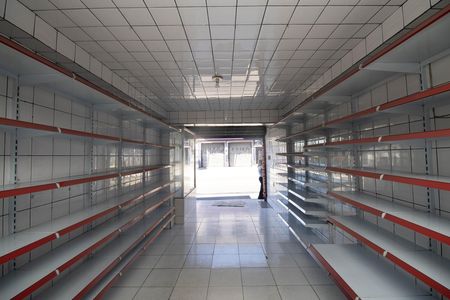 Garagem de casa à venda com 2 quartos, 132m² em Tucuruvi, São Paulo