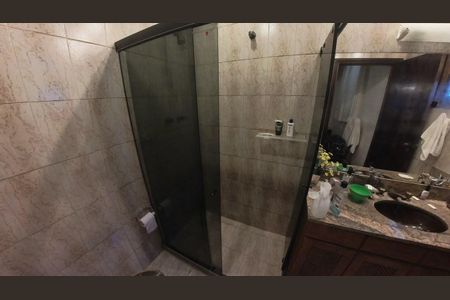 Casa para alugar com 50m², 4 quartos e sem vaga Casa para alugar com 50m², 4 quartos e sem vagaBanheiro 1