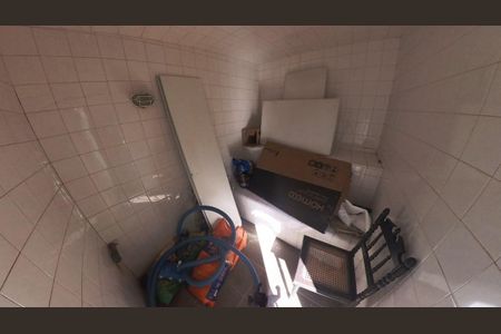 Casa para alugar com 50m², 4 quartos e sem vaga Casa para alugar com 50m², 4 quartos e sem vagaSauna