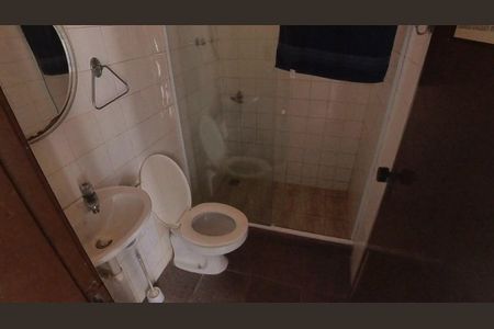 Casa para alugar com 50m², 4 quartos e sem vaga Casa para alugar com 50m², 4 quartos e sem vagaBanheiro Sauna