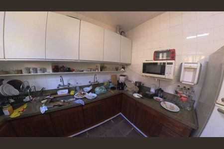 Casa para alugar com 50m², 4 quartos e sem vaga Casa para alugar com 50m², 4 quartos e sem vagaCozinha