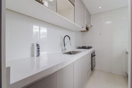 Cozinha de apartamento para alugar com 3 quartos, 70m² em Vila Assis Brasil, Mauá
