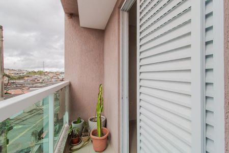 Sacada de apartamento para alugar com 3 quartos, 70m² em Vila Assis Brasil, Mauá