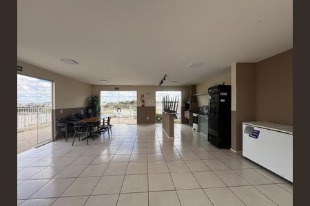 Apartamento para alugar com 43m², 2 quartos e 1 vaga Apartamento para alugar com 43m², 2 quartos e 1 vagaÁrea comum - Salão de festas
