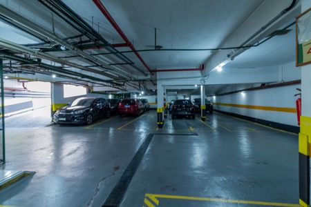 Apartamento para alugar com 57m², 2 quartos e 1 vaga Apartamento para alugar com 57m², 2 quartos e 1 vagaGaragem