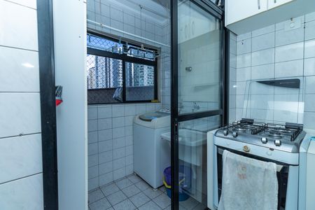 Apartamento para alugar com 57m², 2 quartos e 1 vaga Apartamento para alugar com 57m², 2 quartos e 1 vagaÁrea de Serviço