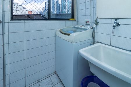 Apartamento para alugar com 57m², 2 quartos e 1 vaga Apartamento para alugar com 57m², 2 quartos e 1 vagaÁrea de Serviço