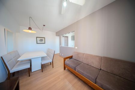 Sala de apartamento para alugar com 1 quarto, 45m² em Vila Buarque, São Paulo