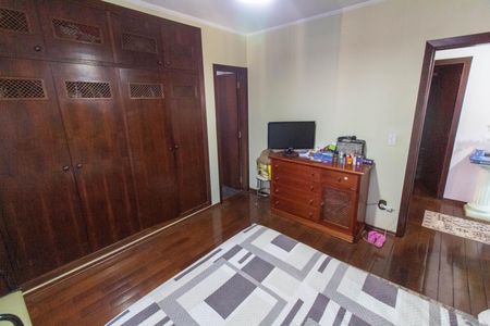 Casa à venda com 483m², 4 quartos e 4 vagas Casa à venda com 483m², 4 quartos e 4 vagasSUITE 1