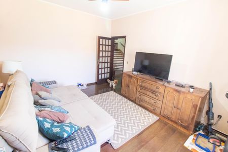 Casa à venda com 483m², 4 quartos e 4 vagas Casa à venda com 483m², 4 quartos e 4 vagasSALA DE TV