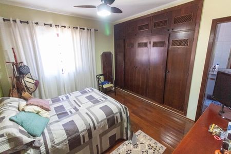 Casa à venda com 483m², 4 quartos e 4 vagas Casa à venda com 483m², 4 quartos e 4 vagasSUITE 1
