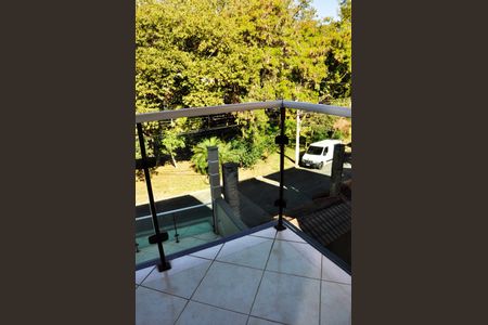 Detalhe - Varanda do Quarto 01 com Suíte de casa para alugar com 3 quartos, 260m² em Jardim Libano, São Paulo