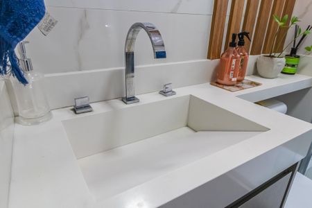 Apartamento para alugar com 65m², 2 quartos e 1 vagaBanheiro Social