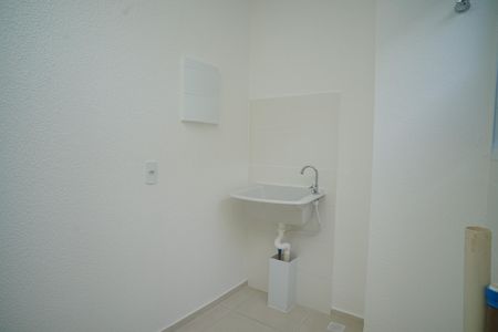 Apartamento para alugar com 50m², 2 quartos e sem vaga Apartamento para alugar com 50m², 2 quartos e sem vagaÁrea de Serviço