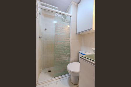 Banheiro de kitnet/studio para alugar com 1 quarto, 32m² em Centro Histórico, Porto Alegre