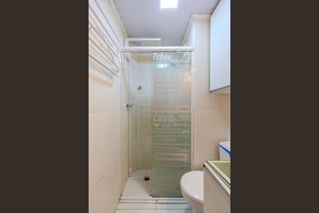 Banheiro de kitnet/studio para alugar com 1 quarto, 32m² em Centro Histórico, Porto Alegre