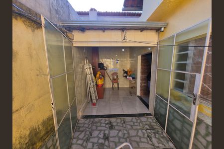 Casa para alugar com 3 quartos, 180m² em Sevilha (2a Seção), Ribeirão das Neves