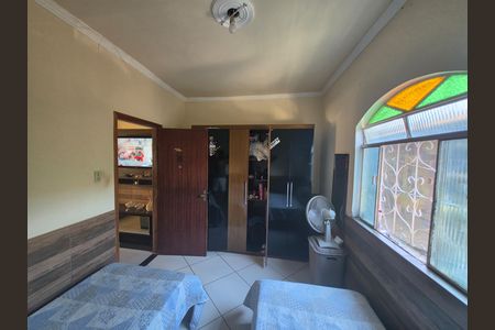 Casa para alugar com 3 quartos, 180m² em Sevilha (2a Seção), Ribeirão das Neves