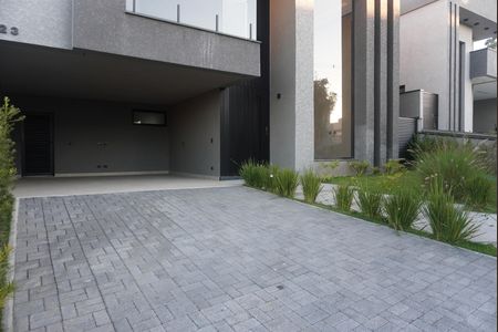 Casa de condomínio à venda com 312m², 4 quartos e 4 vagasGaragem