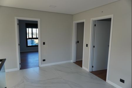 Casa de condomínio à venda com 312m², 4 quartos e 4 vagasAcesso aos Quartos