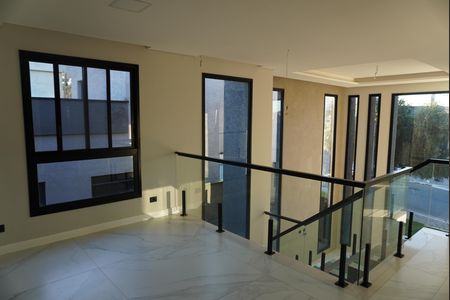 Casa de condomínio à venda com 312m², 4 quartos e 4 vagasPiso Superior