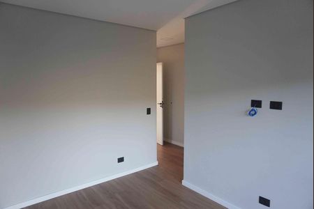 Casa de condomínio à venda com 312m², 4 quartos e 4 vagas Casa de condomínio à venda com 312m², 4 quartos e 4 vagasSuite 3 - Principal