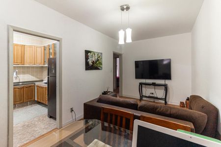 Apartamento à venda com 120m², 2 quartos e sem vagaSala