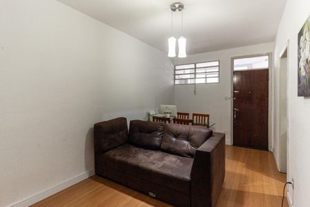 Apartamento à venda com 120m², 2 quartos e sem vagaSala