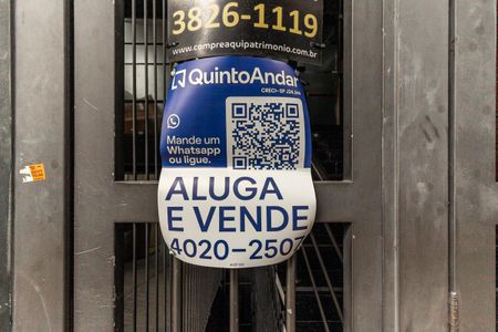 Apartamento à venda com 120m², 2 quartos e sem vagaFachada - Plaquinha