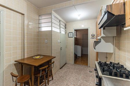 Apartamento à venda com 120m², 2 quartos e sem vagaCozinha