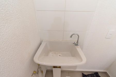 Área de Serviço de apartamento para alugar com 2 quartos, 35m² em Jardim Santa Adelia, São Paulo