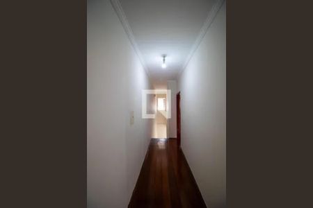 Casa à venda com 340m², 6 quartos e 6 vagas Casa à venda com 340m², 6 quartos e 6 vagasCorredor