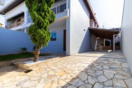 Área Externa de casa à venda com 6 quartos, 340m² em Jardim Boa Esperança, Campinas