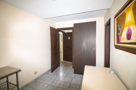 Dispensa / Quarto de Serviço de casa para alugar com 4 quartos, 250m² em Vila Congonhas, São Paulo