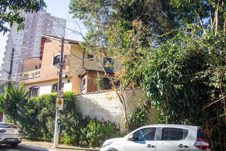 Fachada Da Casa de casa para alugar com 4 quartos, 250m² em Vila Congonhas, São Paulo