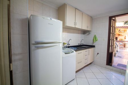Área de Serviço de casa para alugar com 4 quartos, 250m² em Vila Congonhas, São Paulo