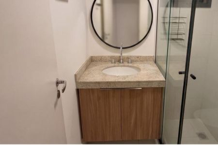 Banheiro de apartamento à venda com 1 quarto, 22m² em Perdizes, São Paulo