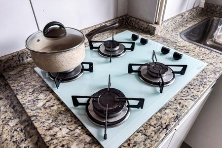 Cozinha de apartamento para alugar com 1 quarto, 30m² em Brás, São Paulo