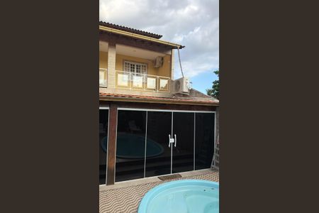 Casa para alugar com 420m², 5 quartos e 4 vagas