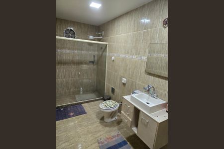 Casa para alugar com 420m², 5 quartos e 4 vagas