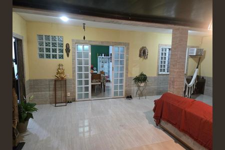 Casa para alugar com 420m², 5 quartos e 4 vagas
