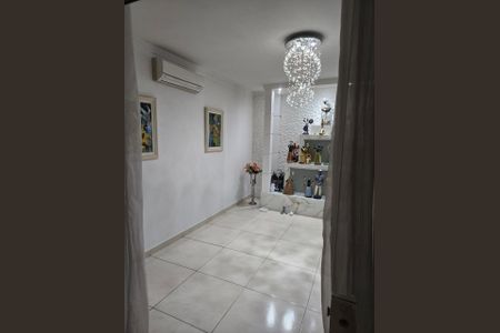Casa para alugar com 420m², 5 quartos e 4 vagas