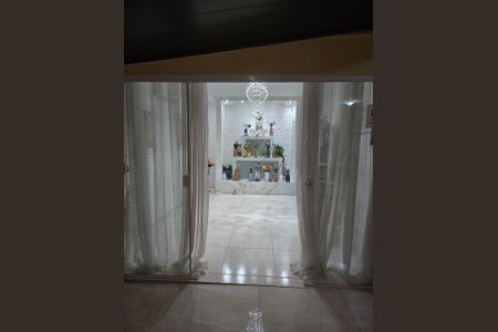 Casa para alugar com 420m², 5 quartos e 4 vagas