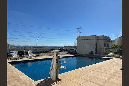 Apartamento para alugar com 40m², 2 quartos e 1 vaga Apartamento para alugar com 40m², 2 quartos e 1 vagaÁrea comum - Piscina