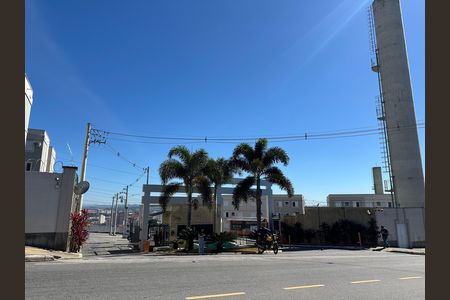 Apartamento para alugar com 40m², 2 quartos e 1 vaga Apartamento para alugar com 40m², 2 quartos e 1 vagaEntrada