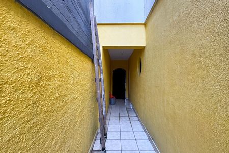 Casa para alugar com 55m², 1 quarto e sem vaga Casa para alugar com 55m², 1 quarto e sem vagaQuintal lateral