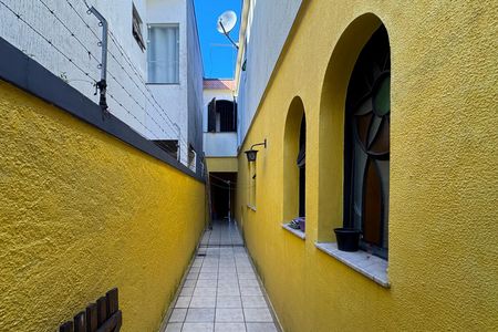 Casa para alugar com 55m², 1 quarto e sem vaga Casa para alugar com 55m², 1 quarto e sem vagaQuintal lateral