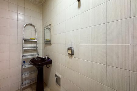 Banheiro Social de casa para alugar com 1 quarto, 55m² em Jardim Borborema, São Bernardo do Campo