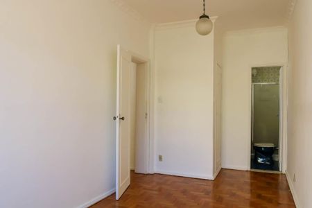Casa de condomínio para alugar com 150m², 3 quartos e 3 vagas Casa de condomínio para alugar com 150m², 3 quartos e 3 vagasQuarto Suite- 2º Pavimento